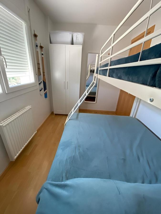 Superbe Appartement Renove, Residence Avec Piscine Roses Zewnętrze zdjęcie